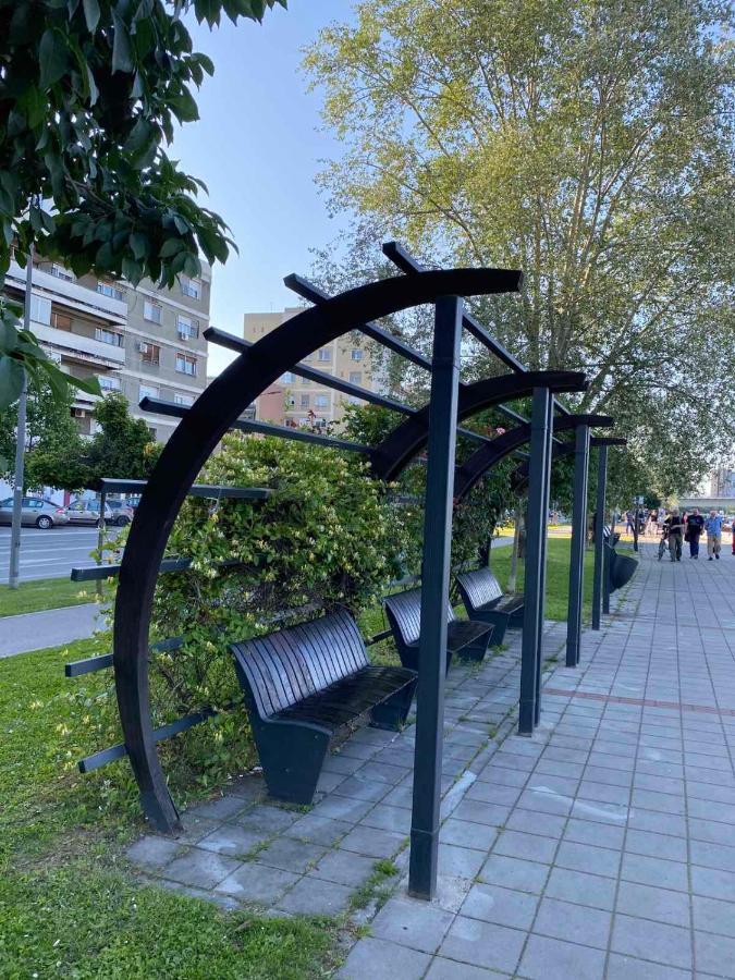 Duga Apartments Novi Sad Luaran gambar